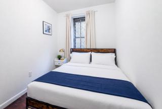 2 Bedroom Stylish Unit - 5