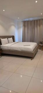 The Lennox Premier Suites - 2