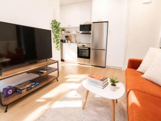 New Modern Private Entire Unit in Heart of Fremont - Walk Score 98 - 9
