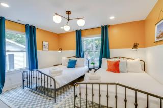 NashOasis 10 Min to DT, Gameroom, Huge Yard - 9