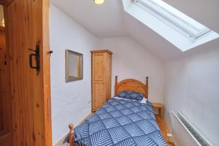 Spacious 4 Bed House By Travel Lets Gweedore - 5