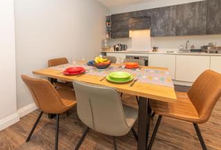 Brand-New Cosy Flat Business Leisure Ready - Pass the Keys - 9