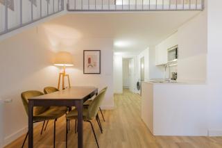Premium Renovated Loft near Santander Park - 8