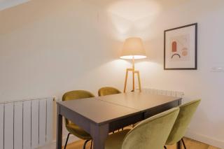 Premium Renovated Loft near Santander Park - 6