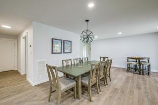 Lake-View Deck! Modern Greers Ferry Lake Retreat - 4