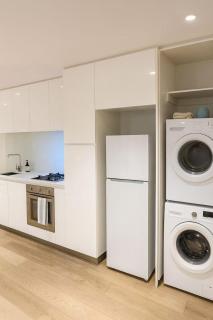 Skyline Living Melbourne - 6