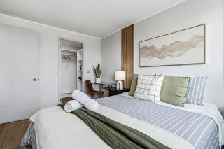 Metro Private Parking AC Modern Design - 9