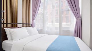 Elegant 3 Bedroom Unit in Lower Manhattan - 7