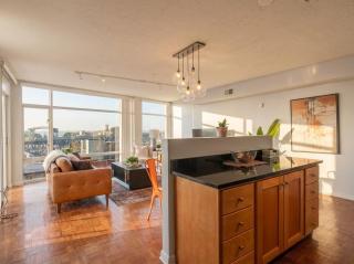 Downtown Cleveland 1BR Gym Prime Location - 9