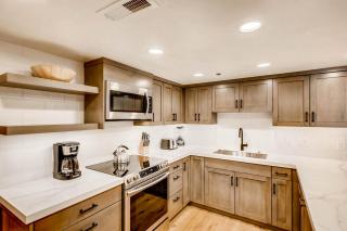 Park Station 213 - 8