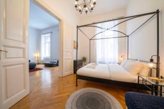 Spacious 4 bedroom apartment 2 bathrooms - 5
