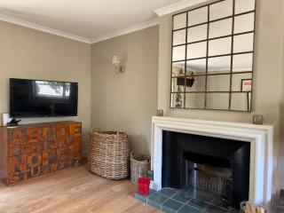 Spacious Country Cottage Sleeps 7, Air Con, Fire Pit & Dog Friendly close to Bath - 6