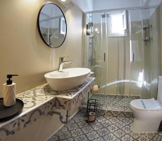 Times Elegant Rooms - 9