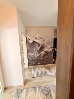 Modern 1BR Apartment Near Prishtina Airport, Prishtina City - 4