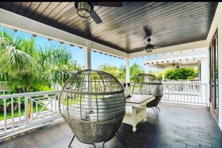 Beach Downtown-Family & Pet Friendly-Balcony & Garage-10 Acre Park with Pickleball, Tennis & Basketball-Lido Beach-Opera-Symphony-St Armands Circle - 8