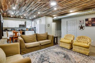 9 Mi to Dtwn: Barndominium in Lubbock - 4