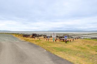 Hot Tub & Puget Sound View! Whidbey Island Retreat - 7