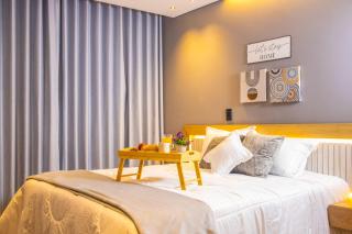 Elegant ApartaSuite | Modern Medellín Escape - 2