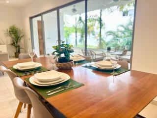Modern 2BD With Pool And Huge Private Terrace - 4