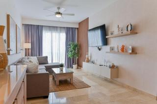 Luxury Cana Bay Penthouse - 4