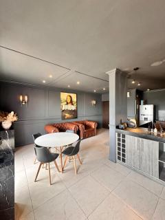 Naharé Luxury Boutique Apartment - 6