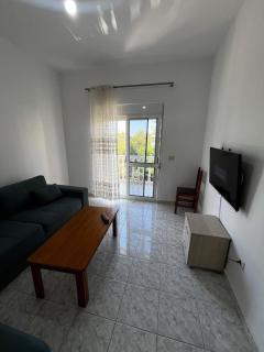 Salt & Sand Apartment-Near Beach-Fast Wi-Fi - 5
