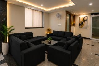 Hotel Ashirwad Near Max & Jaypee Hospital Noida - Noida - 8