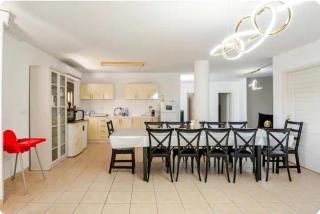 Villa for families with a private pool in Daliyat El Carmel - 6