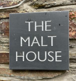 Old Malthouse 2 bedroom cottage in the heart of Padstow with parking - 4