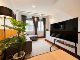 Cozy Loft Stay in Chinatown - Songwat Quiet Street View - 1