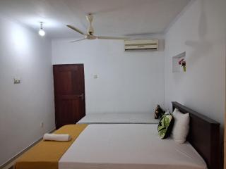 Lakeside Haven Resort - 2