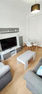 well-connected central apartment - 6