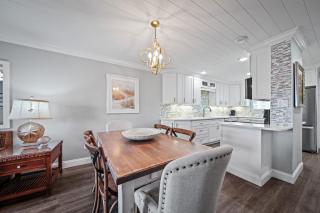Visit this top floor property located on the no-drive beach with 2 complex pools! - 5