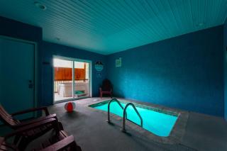 Dollywood Delights by Ghosal Luxury Lodging - 3
