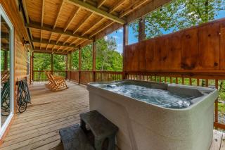 Dollywood Delights by Ghosal Luxury Lodging - 2