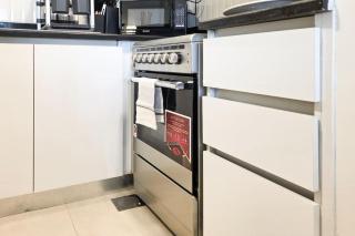 Modern 2BR Oasis - Al Raha Elegant Vera Retreat - 7