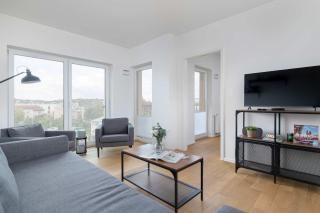 Functional Apartment with Parking in Cracow by Noclegi Renters - 5