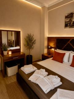 Golden Fleece Hotel - Ureki - 1