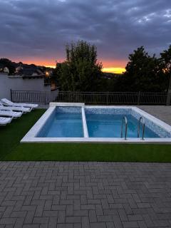 Sunset Villa - 0