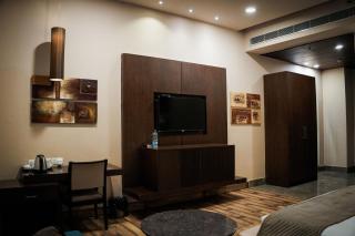 Silver Palm Hotel & Resorts - 2