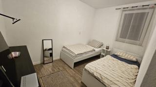 4 Reihenzimmer bis 8 Personen Apartment Hotel - 8