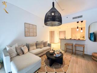 Trendy 1BR Yas Island - Urban Stylish Escape - 4