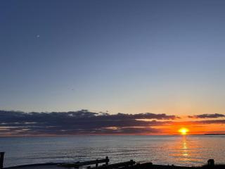 Waterfront Delaware Bay Escape - 9