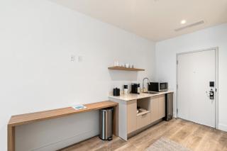Modern Studio - Balcony Prime Brickell Location - 6
