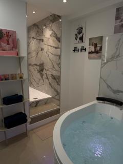 Apollon suites - spa - 10 min from Giverny - 5