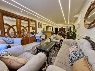 RD Served Apartment 3-Bedroom Dokki - Ideal Location Downtown Cairo - Cairo - 0