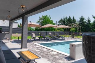 Villa Novara Holiday Home - 8