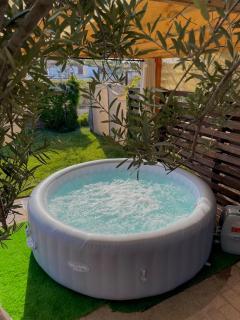 Casa Barta Valle de Guadalupe Jacuzzi , Asador, Fogatero Privado - 2