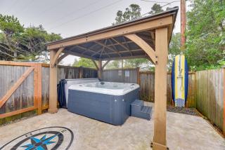 Westport Home w/ Hot Tub: 2 Blocks to Beach! - 2
