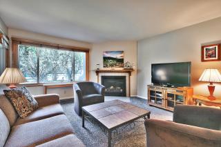 Snow Flower 010 by Park City Lodging - 0